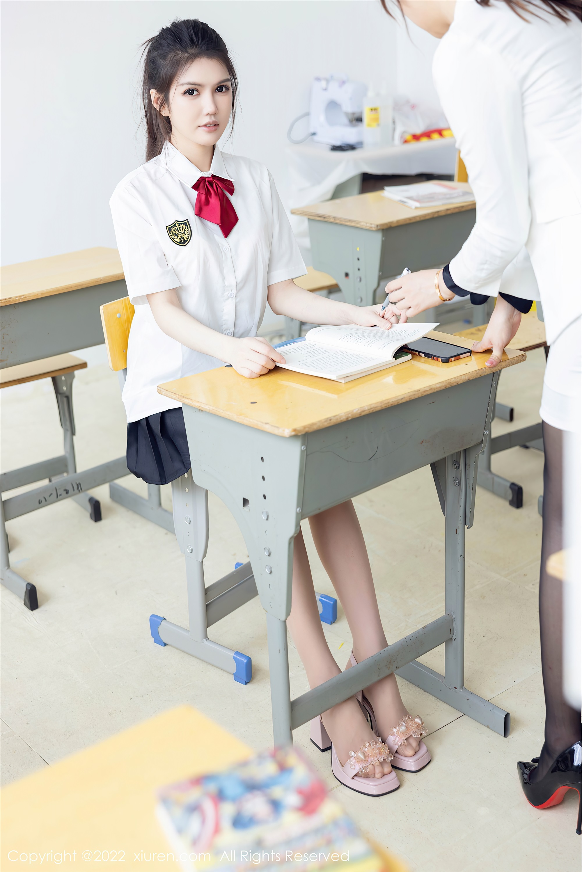 Xiuren秀人网 2022.10.26 NO.5762 媛媛酱belle